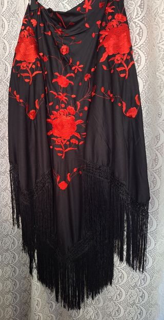 MANTÓN NUEVO CUADRADO GRANDE BAILE FLAMENCO