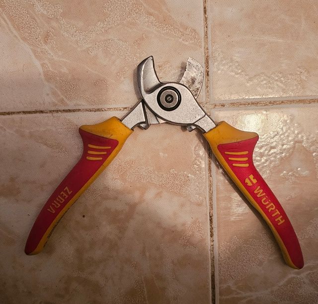 Cortacables Wurth V de una hoja 160mm