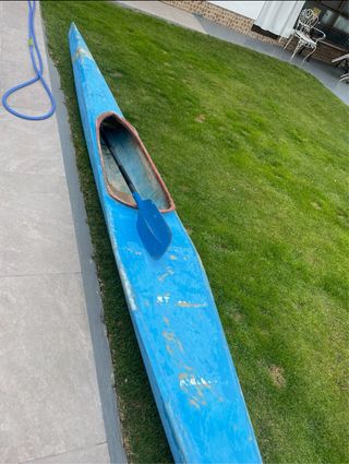 Piragüa kayak embarcación K1