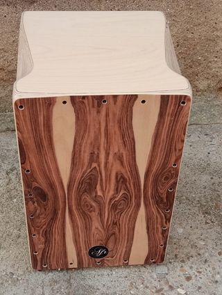 Cajón flamenco