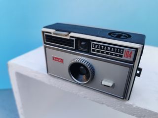 Fotocamera kodak instamatic mod. 104