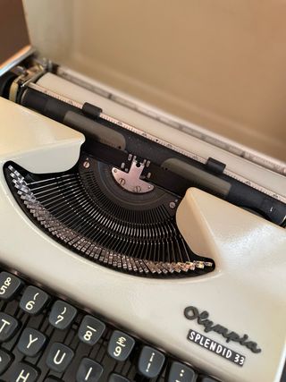 Maquina de escribir Olympia Splendit 33