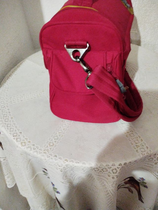 Bolso de caro de bebe