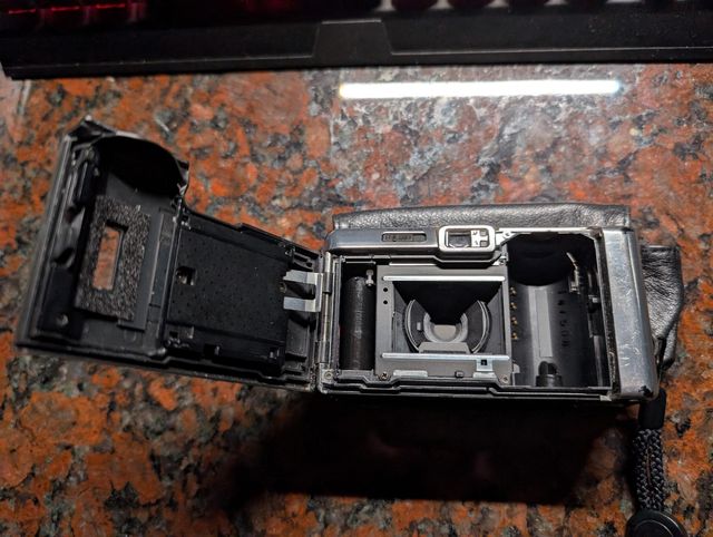 Pentax espio mini edicion75 aniversario