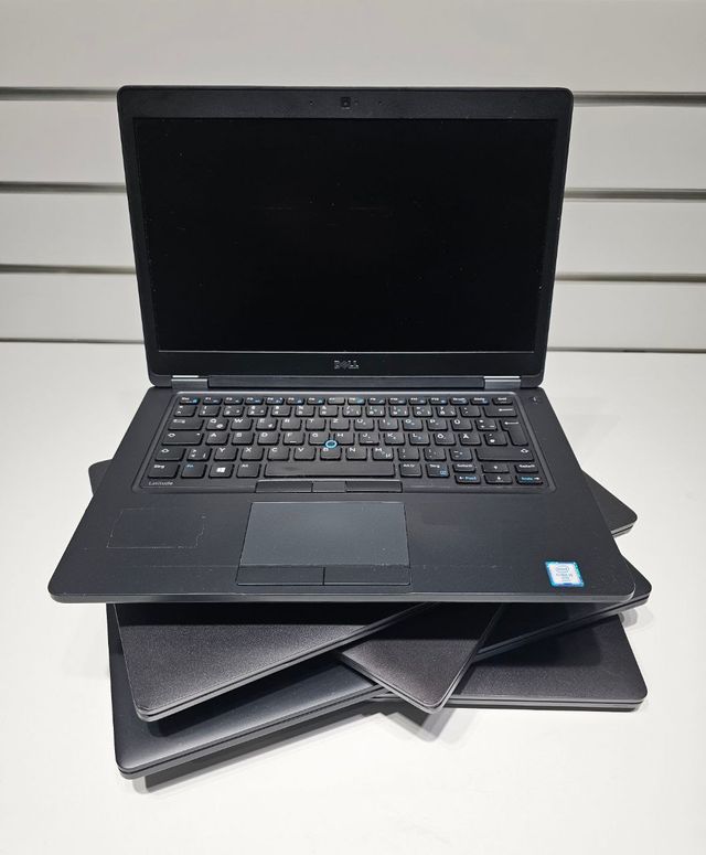 Almacén de portátiles Dell en Valencia