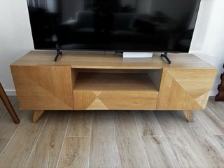 Mueble de TV de madera de Roble
