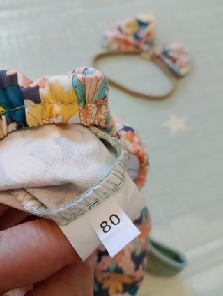 Completino floreale neonata 9-12 mesi