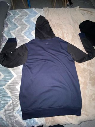 Sudadera talla L ADIDAS sin estrenar