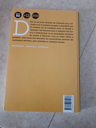 África en el corazón (Grandes Lectores) (Spanish Edition)