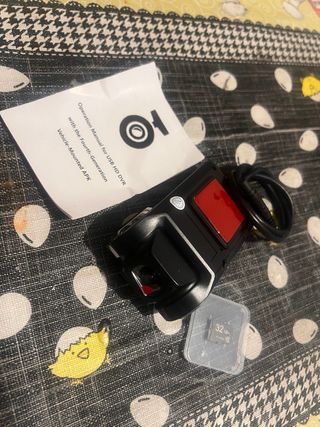 Pantalla coche con 2 cámaras