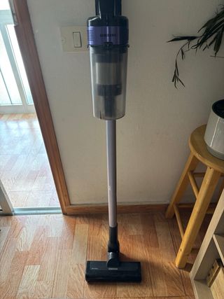 Aspiradora Escoba sin Cable Jet 60 Digital