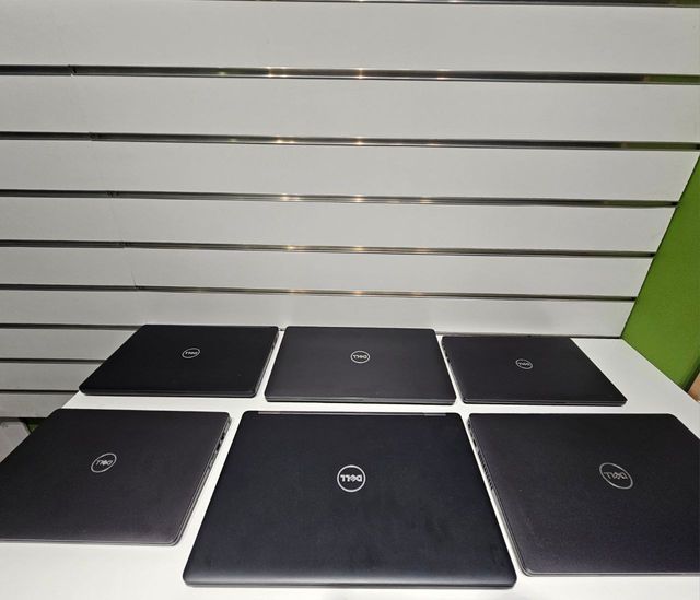 Almacén-Tienda física en Valencia de portátiles