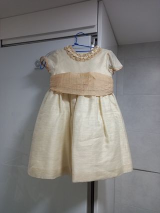 Vestido beis para acontecimiento de 1 puesta