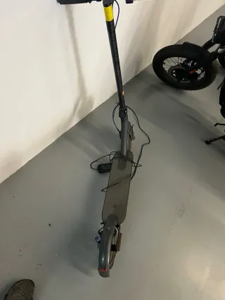 PATINETE ELECTRICO XIAOMI Electric 3 COMO NUEVO 