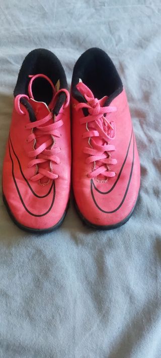 Botas de fútbol niños