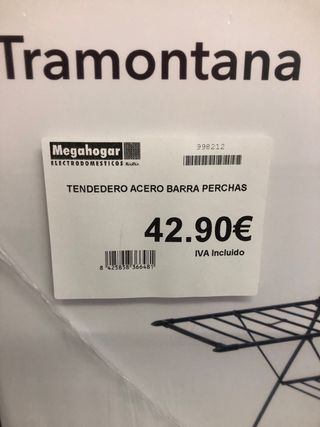 Tendero de acero con barras para percha