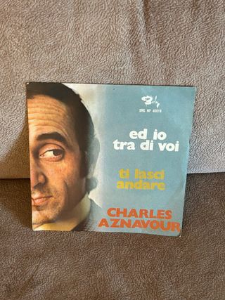 Vinile 45 giri di Charles Aznavour