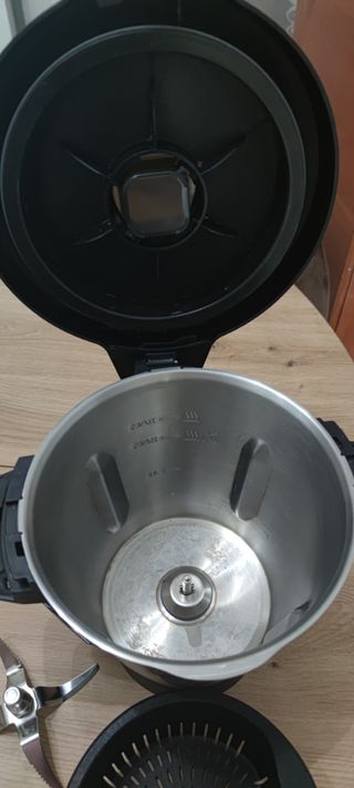 Jarra mambo cecotec y accesorios