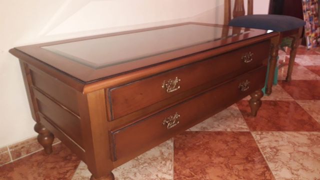 Mesa de centro de madera