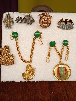 Insignias de alfiler falleras