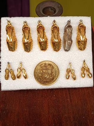 Insignias de alfiler falleras