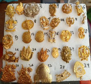 Insignias de alfiler falleras