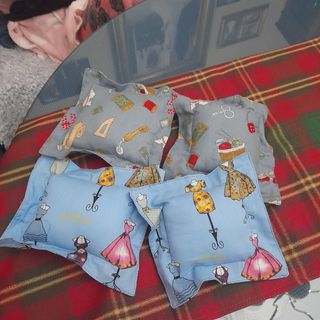 Cojincitos alfileres.