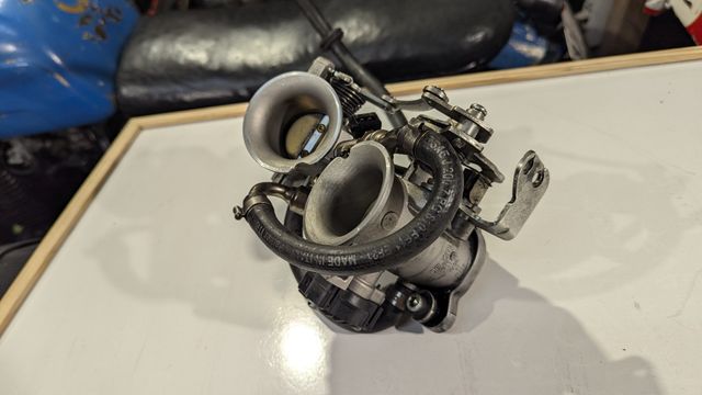 Cuerpo de Mariposas Aprilia SXV 450 (RXV y 550)