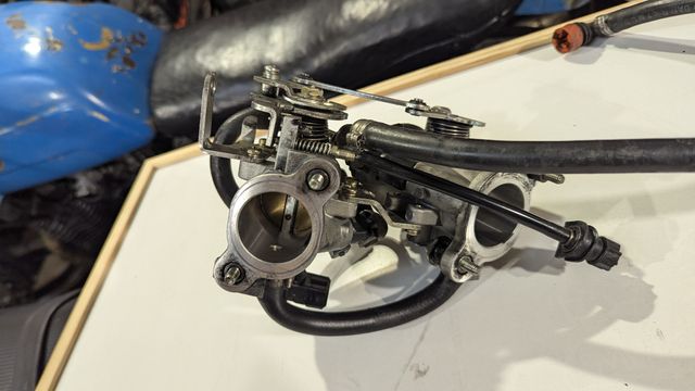 Cuerpo de Mariposas Aprilia SXV 450 (RXV y 550)