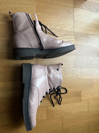 Botas charol martens Xti