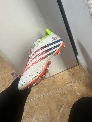 Botas de tacos de futbol 