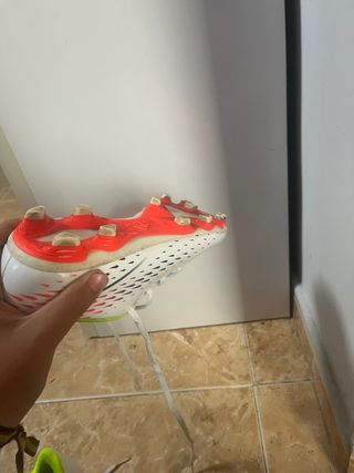 Botas de tacos de futbol 