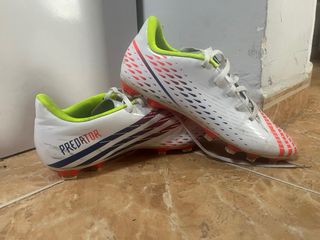 Botas de tacos de futbol 