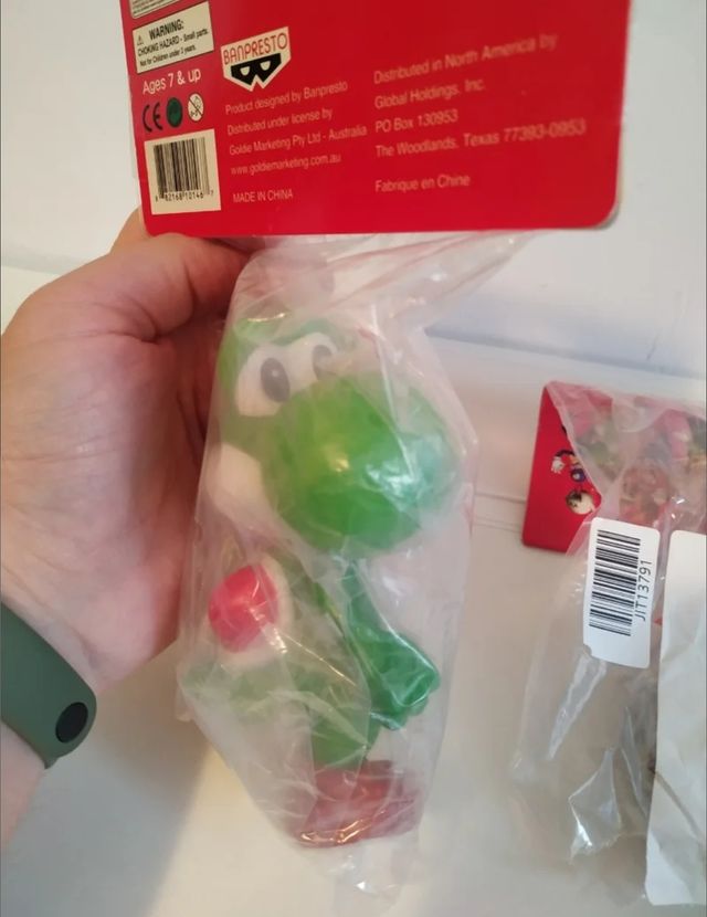 Nuova figura di Yoshi Mario Bros