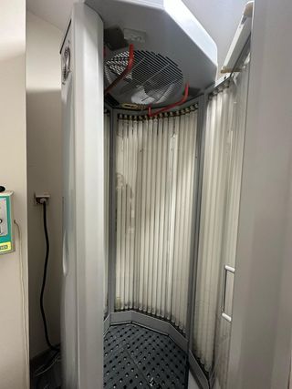 Cabina Rayos Uva Vertical