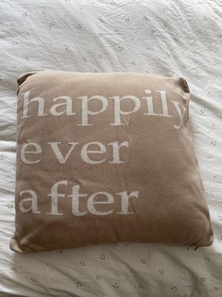 Cojin Happily Ever After