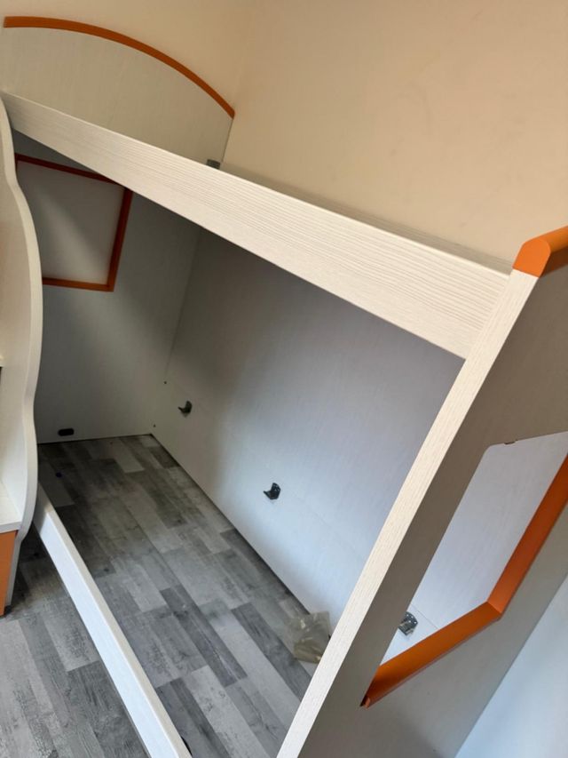 Letto castello con scaletta 252 cm 