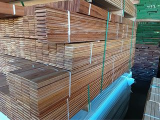 Ultimos 600 M2 TarimaMaciza  Iroco 25€ C/M2