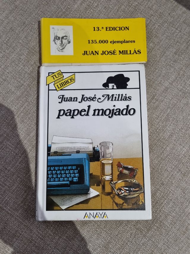 Papel mojado (Tus libros policiacos / Your Detective Books) (Spanish Edition)