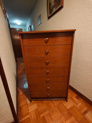 Cómoda cajonera grande