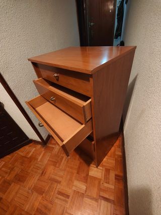 Cómoda cajonera grande