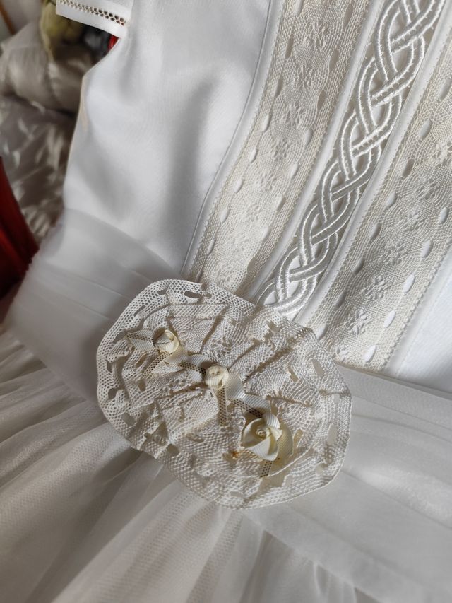 Bonito Vestido de Comunión Nuevo con Etiquetas !!!