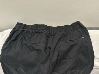Pantalon negro marca Fracomina talla 31