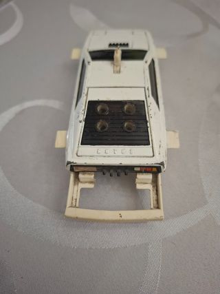 Carro coleção Lotus Esprit James Bond