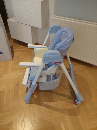 Trona para comer plegable y ajustable en altura