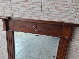 ÚLTIMO PRECIO: Magnífico espejo de madera