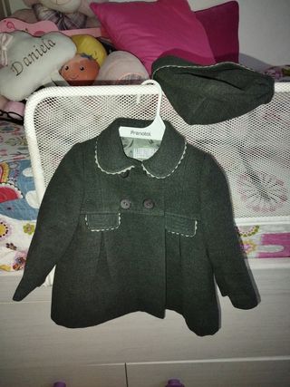 Abrigo gris niña