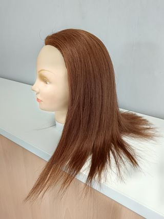 Muñeca maniquí cabello natural pelu
