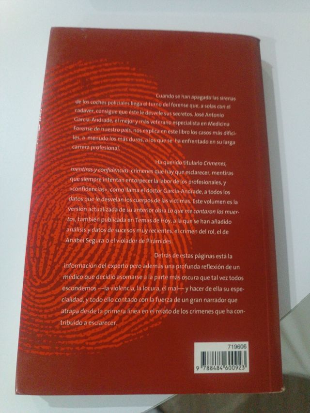 Crímenes, mentiras y confidencias