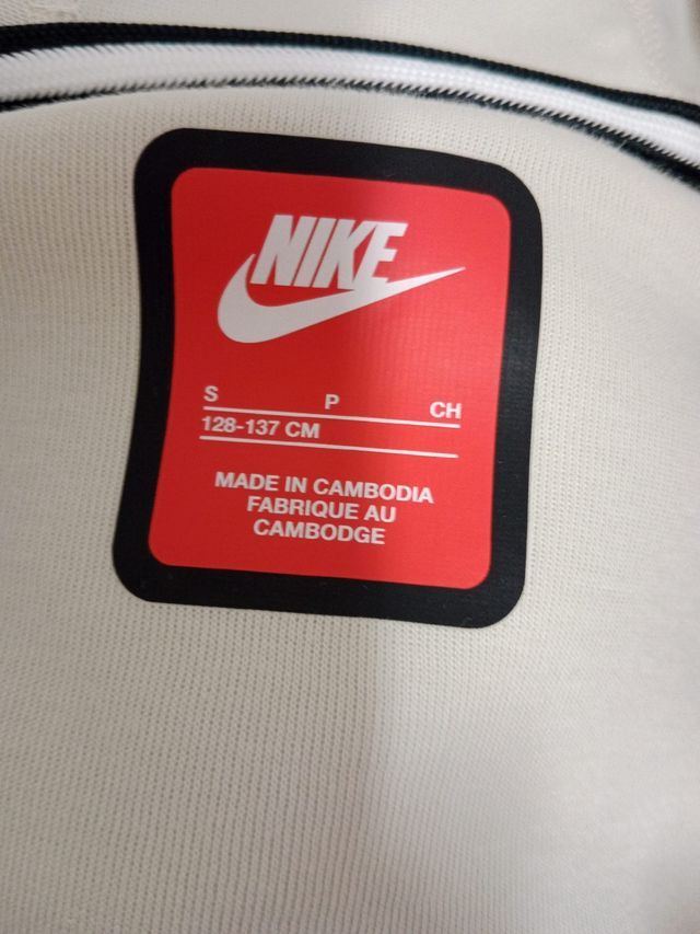 Chaqueta tech Nike niño original